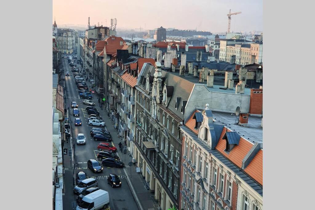 R O M A N T I C City View By Kato Katowice Exterior foto